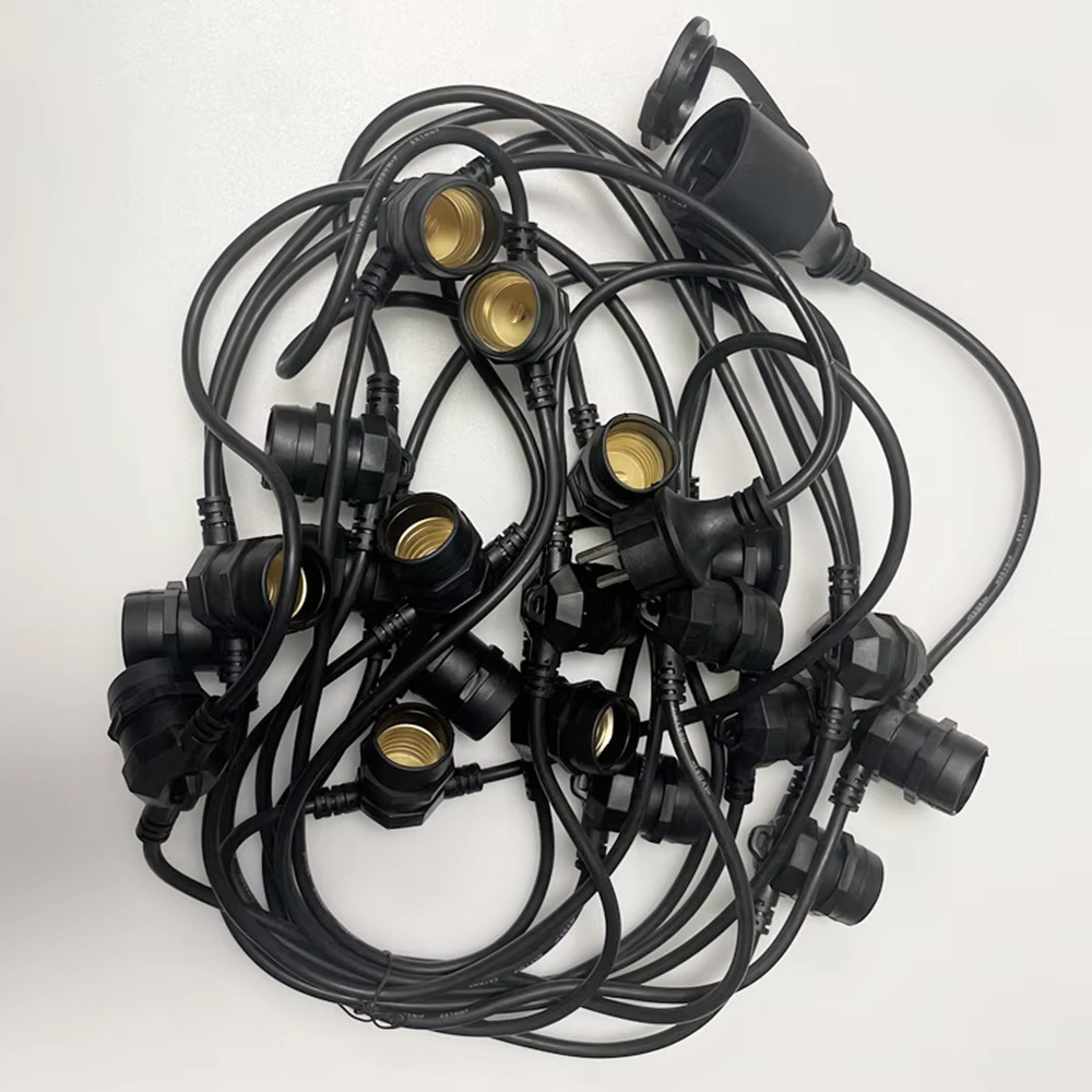Outdoor Lighting Cable - سلسلة إضاءة LED بطول 10 أمتار،